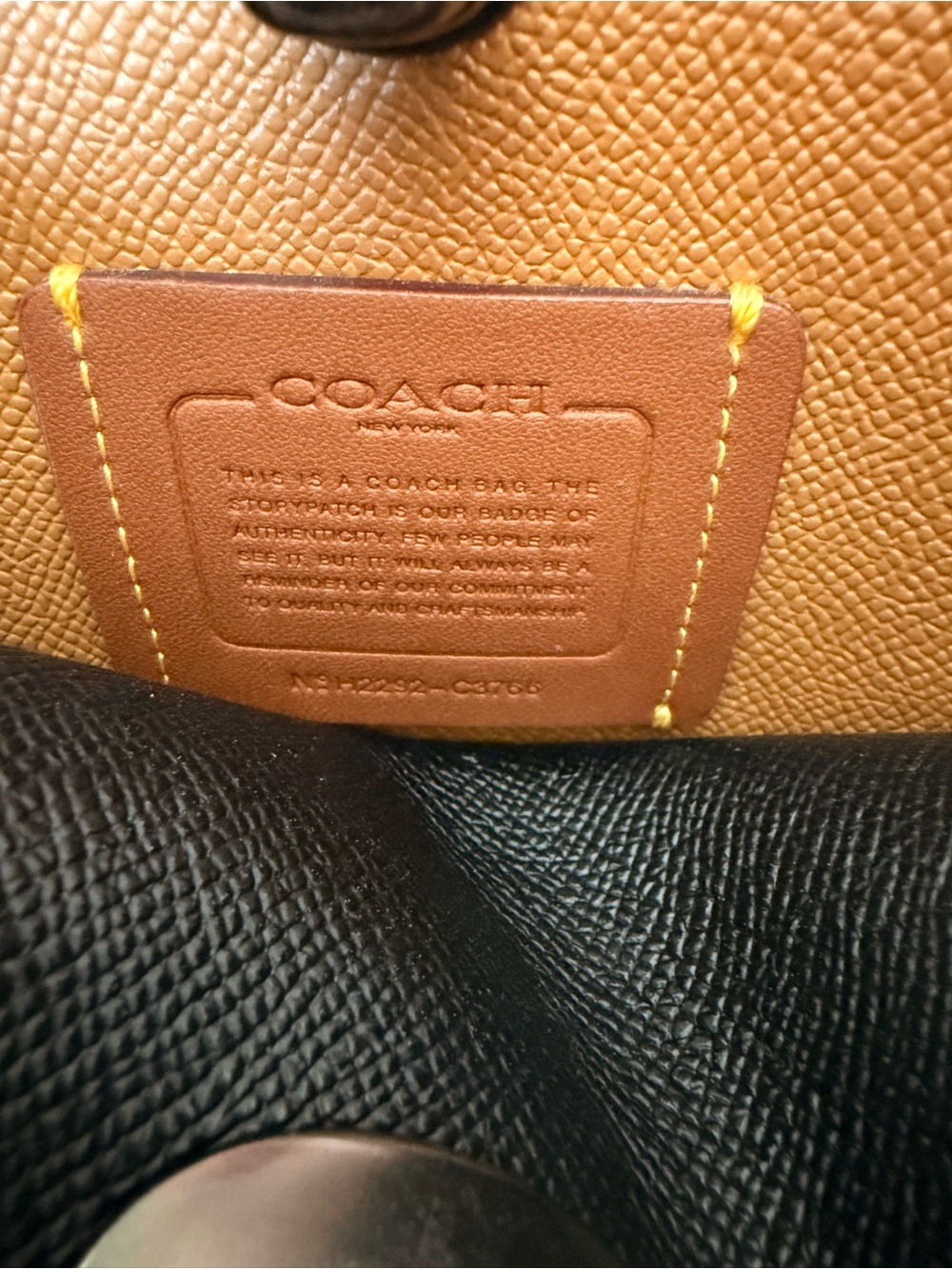 Coach Willow Bucket Bag Olive Green Pebbled Leather Crossbody Gunmetal Hardware - Picture 5 of 9